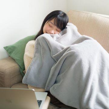 ROOMMI 恆暖電熱披肩毯 灰